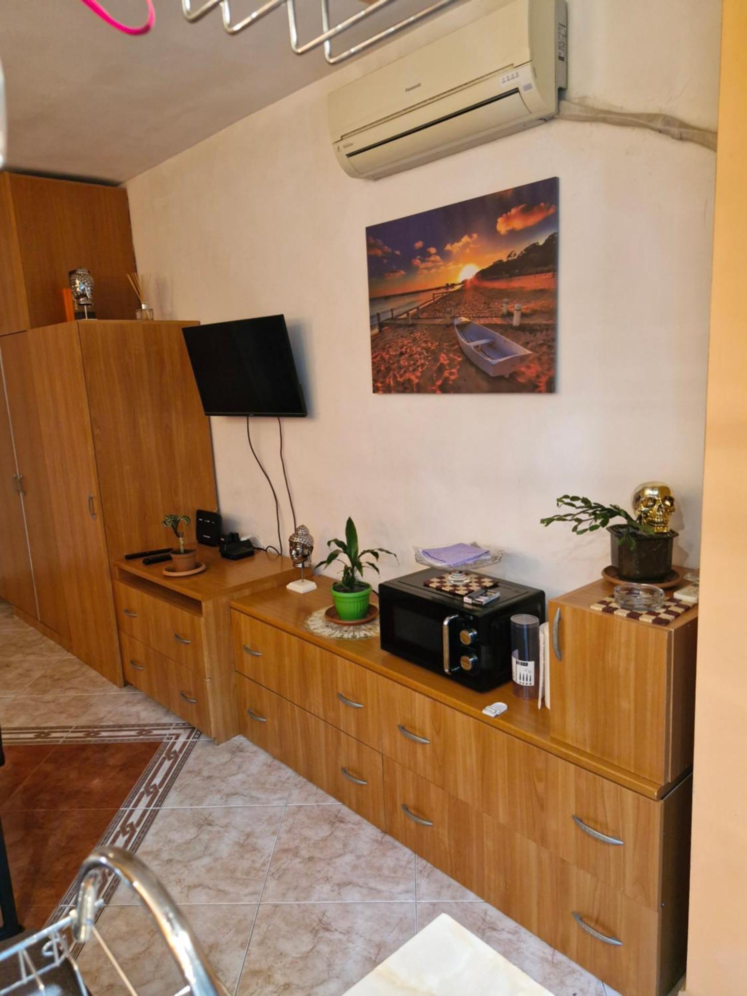Malibu Dream Near Airport Apartment Sofia